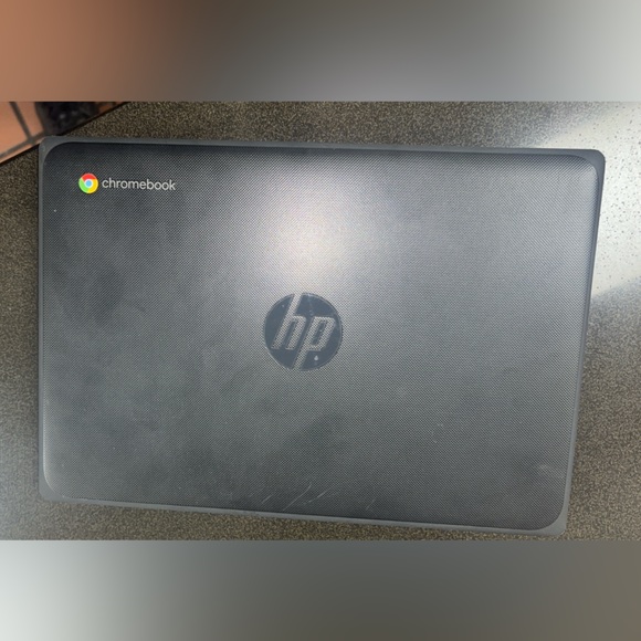 Hp Chromebook excellent condition - Picture 4 of 6